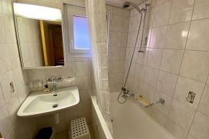 Eggeri - Bath & Shower